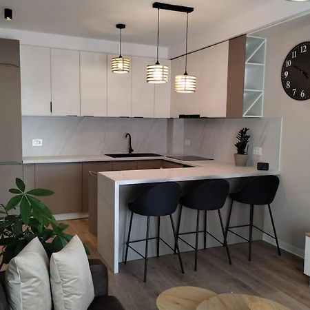 Hospitality By The Lake Home Sibiu Ngoại thất bức ảnh